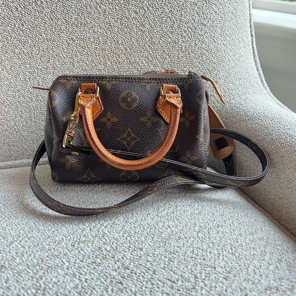 Louis Vuitton Handbags - Louis Vuitton Mini Speedy with crossbody strap, second hand